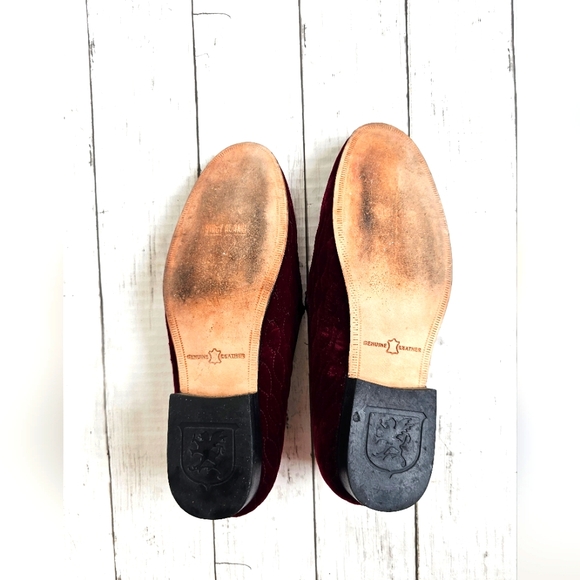 Stacy Adam's Mens Valet Slip On Burgundy Velvet Velour Loafers Shoes Gold Detail - Picture 10 of 14